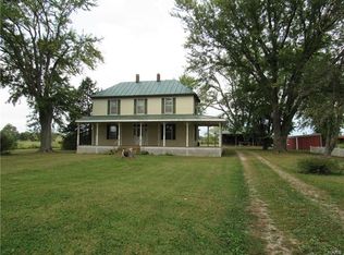 703 Lake Avalon Rd, Bismarck, MO 63624