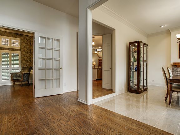5th image of 2709 Berkshire Dr