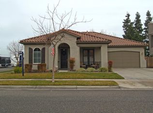 384 California St, Escalon, CA 95320