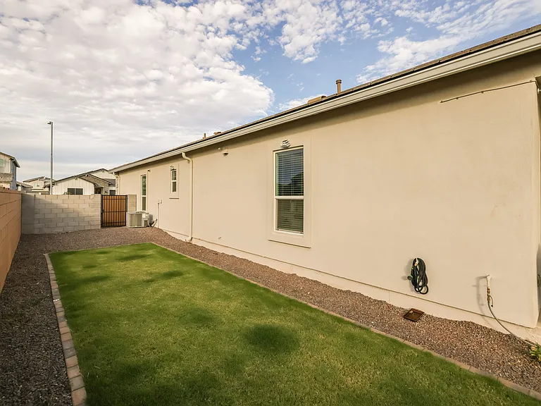 10553 W Albert Ln — Photo 29
