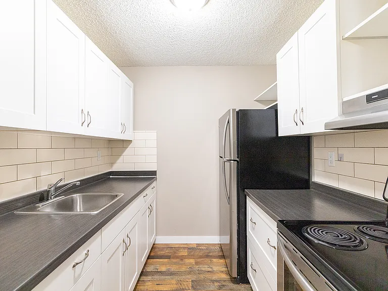 11611 Oakfield Dr SW — Photo 8