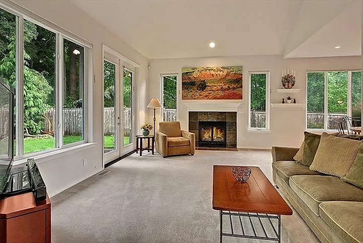 10228 Slater Ave NE — Photo 10
