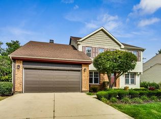 825 Chaucer Way, Buffalo Grove, IL 60089