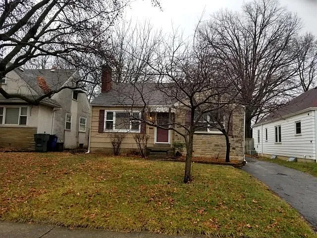 1450 Wilson Ave photo 1