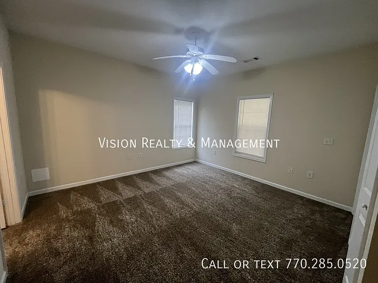 119 Kaiser St — Photo 27