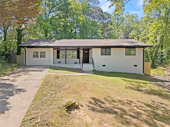 4089 Thetford Ct, Decatur, GA 30035