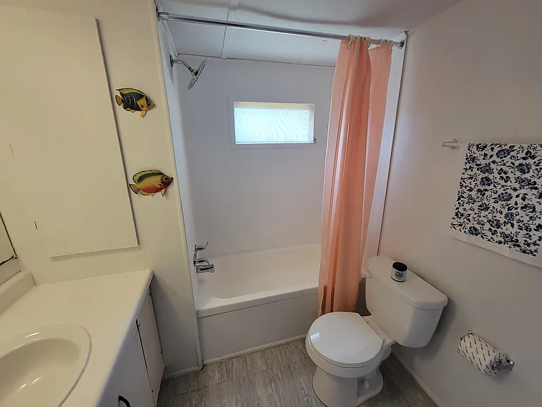 7513 Highpoint Blvd — Photo 13