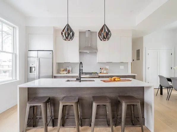 44 Glendale St #2, Dorchester, MA 02125