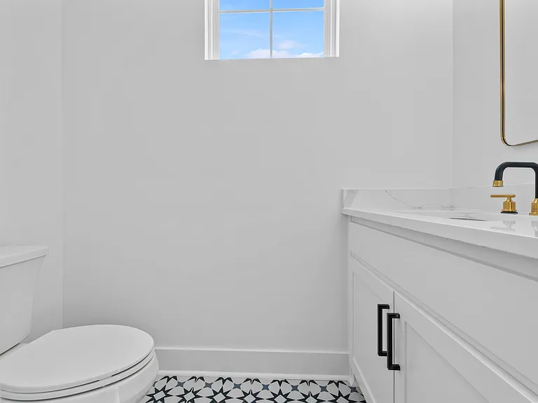 1412 Nanterre St — Photo 17