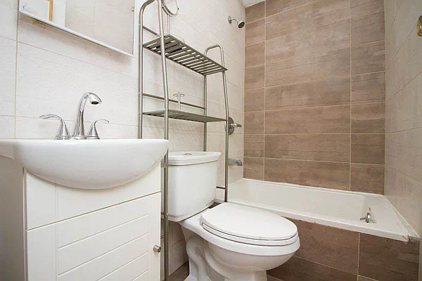 Rented by ERNY LLC | media 19