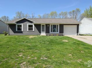 208 W Paulette Ave, Gaston, IN
