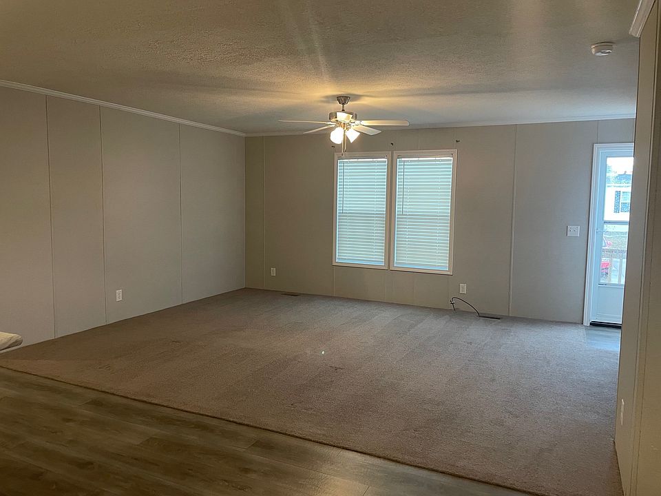 1st image of 937 Kathy Cir #937