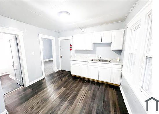 1st image of 13508 Benwood Ave #1