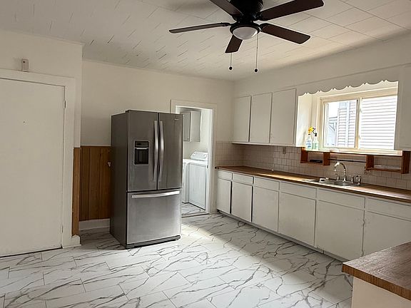 3rd image of 37 Chase St #2