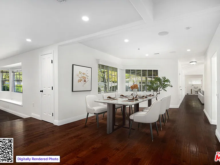 22960 Erwin St — Photo 15