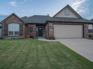 202 W 53rd St, Sand Springs, OK 74063