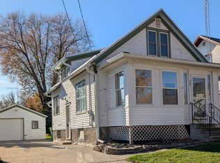 203 Chatham St, Beaver Dam, WI 53916