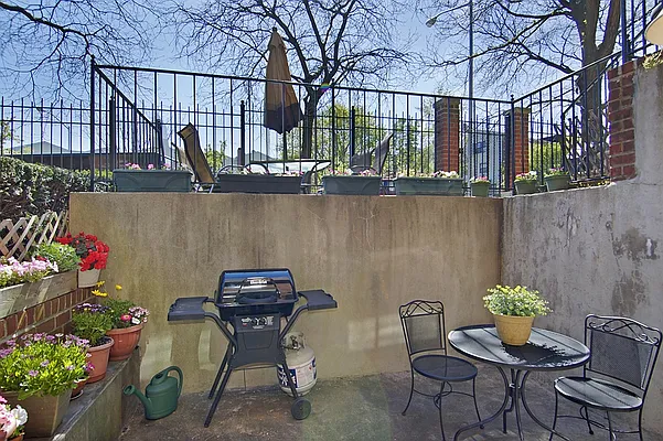 Sold by Corcoran | media 4