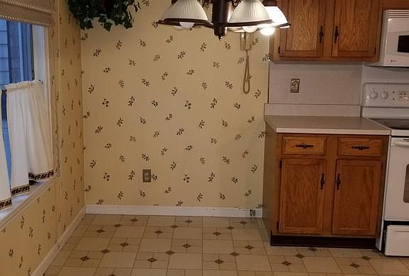 Kitchen Dinning area