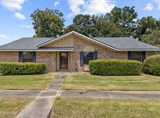 301 Aristotle Dr, Lafayette, LA 70508