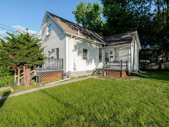 605 E Empire St, Bloomington, IL 61701