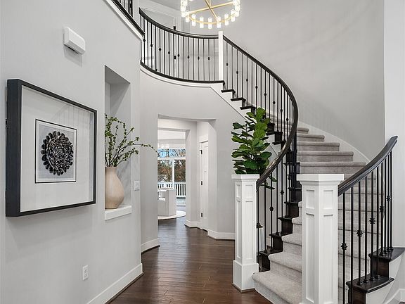 2nd image of 9911 NE 158th Street