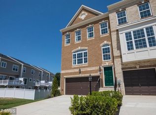 11178 Southport Pl, White Plains, MD 20695