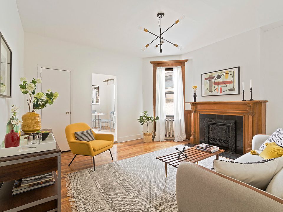 1st image of 673 Vanderbilt Ave APT 3C
