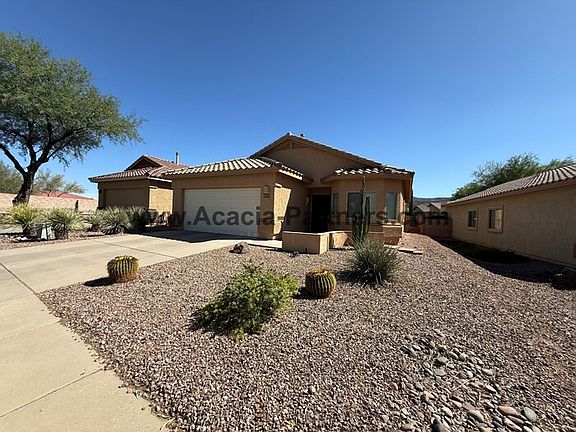 3rd image of 8325 N Peak View Ln