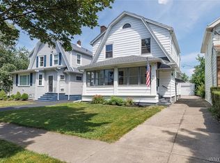 39 School St, Kenmore, NY 14217