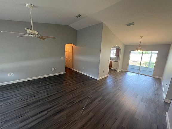 3rd image of 4950 Marsh Harbor Dr