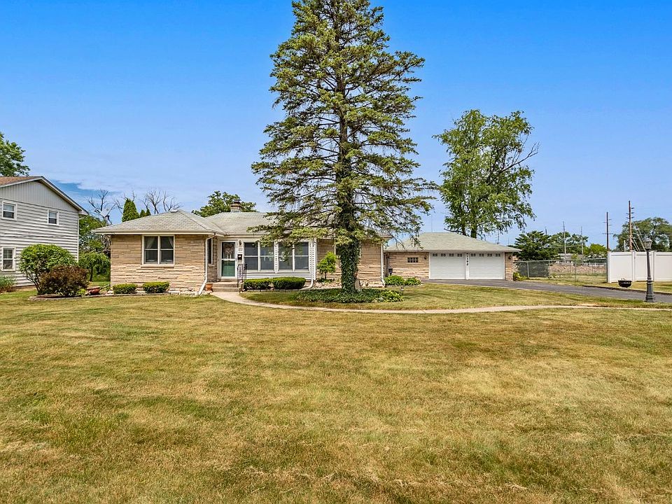 119 Plum Creek Dr, Dyer, IN 46311 Zillow