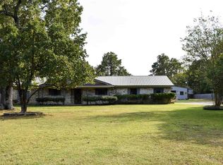 1144 County Road 45080, Powderly, TX 75473