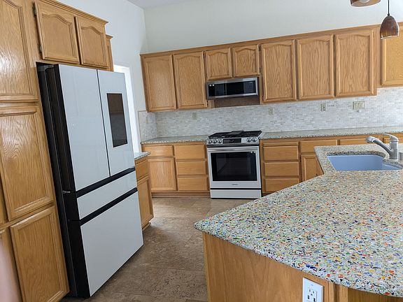 2nd image of 9112 Acorn Ridge Cir