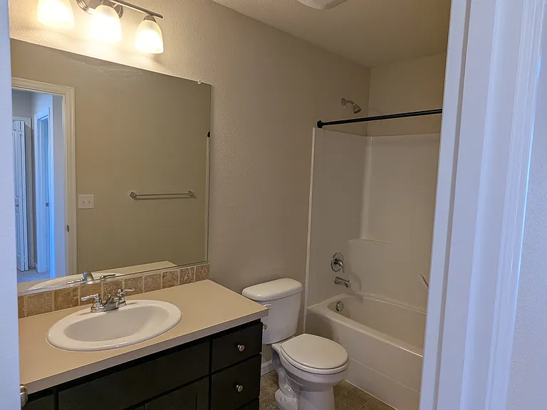 11810 NE 128th Pl — Photo 13