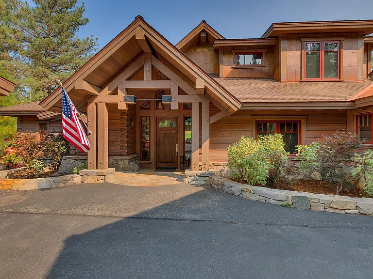 7675 Lahontan Dr — Photo 41