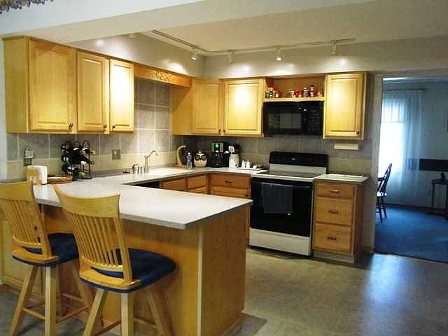 2nd image of 707 Briarwood Cir