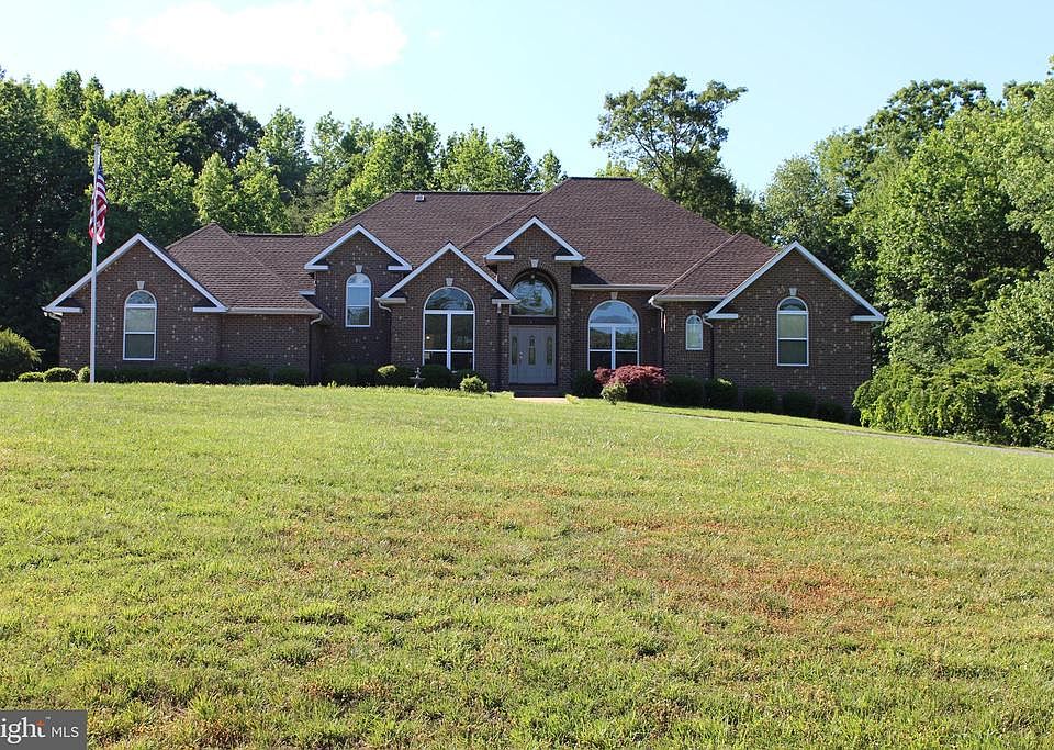 1st image of 86 Saint Marys Ln