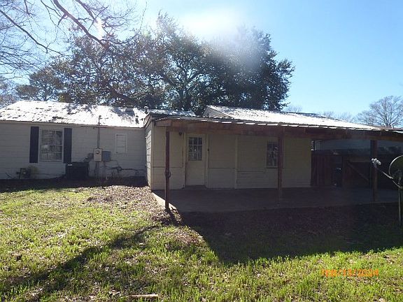 3rd image of 3807 Sherwood Dr