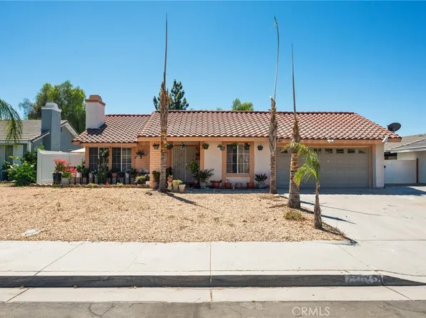 25641 Stuyvesant St, Moreno Valley, CA 92557
