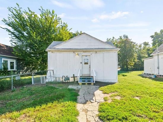 2609 N 8th St, Kansas City, KS 66101