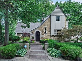 1789 Old Briar Rd, Highland Park, IL 60035