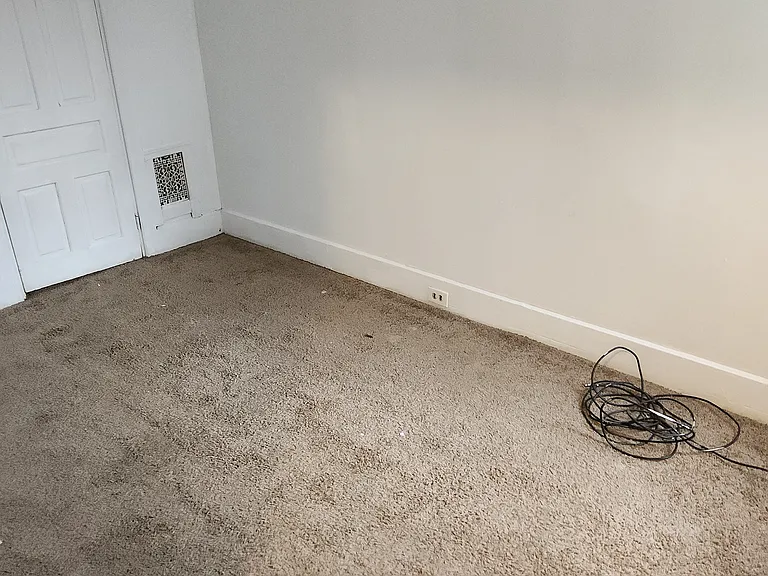2029 Logan St — Photo 4