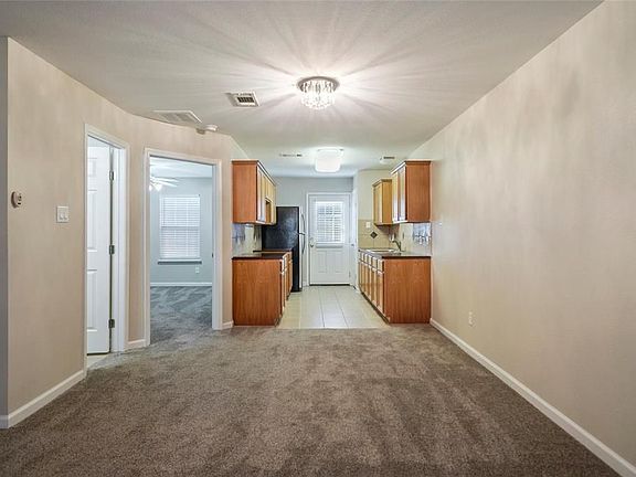 5th image of 11899 Algonquin Dr #3