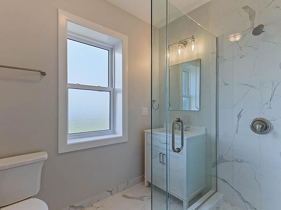 5th image of 6232 S Woodlawn Ave #4