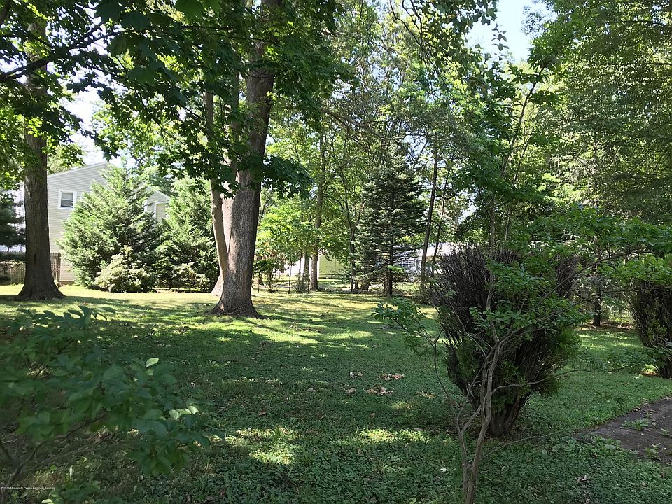 2nd image of 1 Eisele Ave
