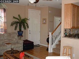 4th image of 346 Jefferson Dr