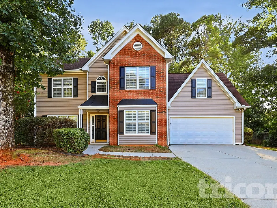 4311 Glen Heights Way