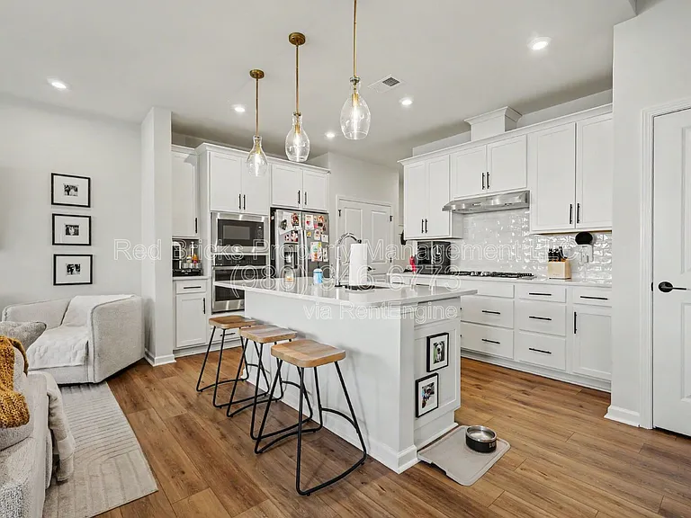 8809 Arrington Hall Dr — Photo 9