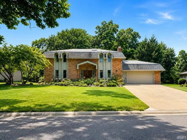 50903 Galaxy Dr, Granger, IN 46530